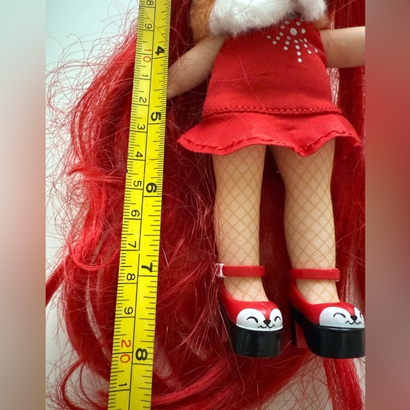 Na! Na! Na! Surprise - Picture 3 of 8